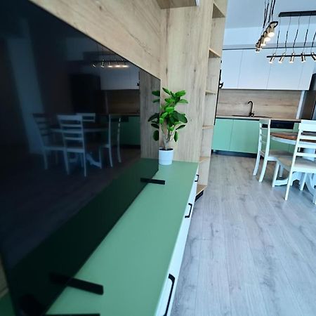 Flh - The Lake Home - Apt 33 ซีบิว ภายนอก รูปภาพ