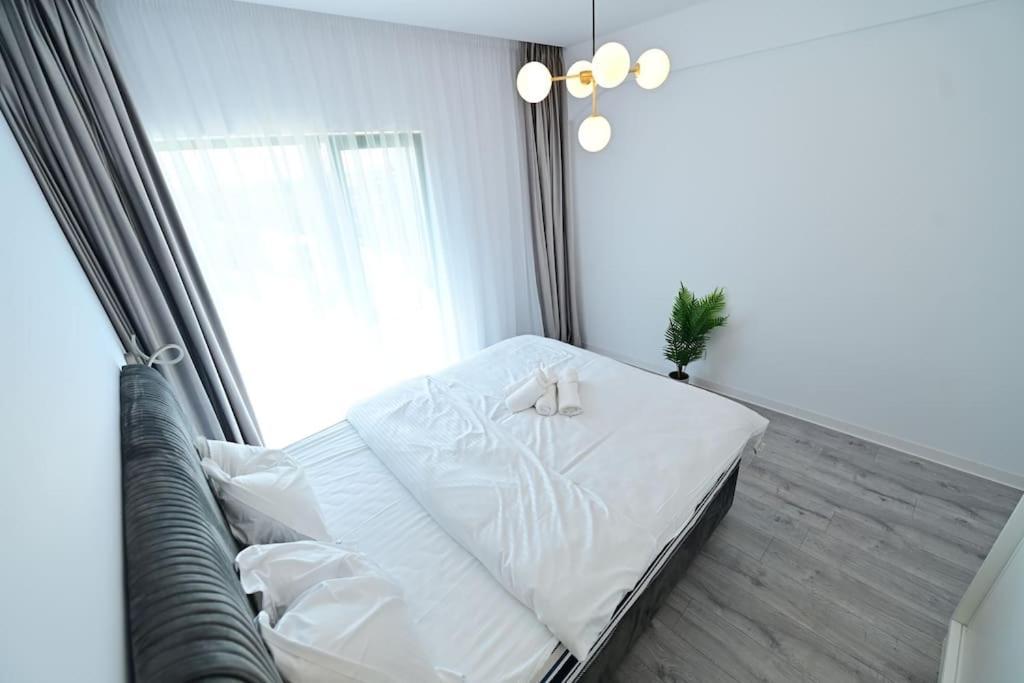 Flh - The Lake Home - Apt 33 ซีบิว ภายนอก รูปภาพ