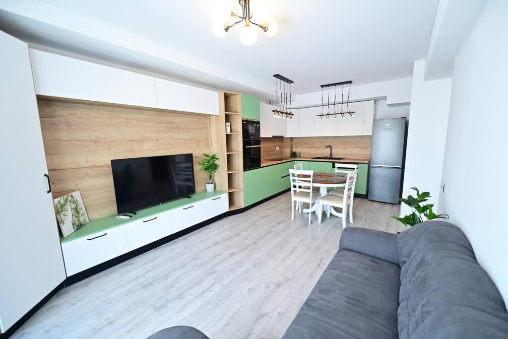 Flh - The Lake Home - Apt 33 ซีบิว ภายนอก รูปภาพ